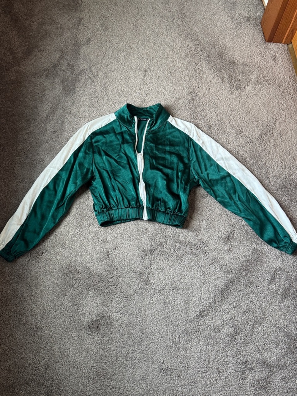 ZARA Green Cropped Track Jacket Zip Up Athletic Striped Sleeve SIZE S
